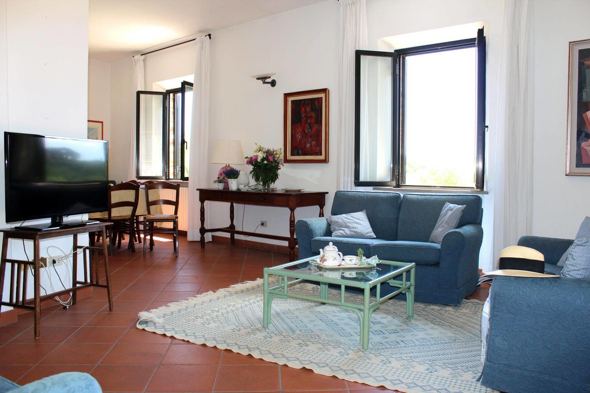 Villa Agostoli Сиена Экстерьер фото